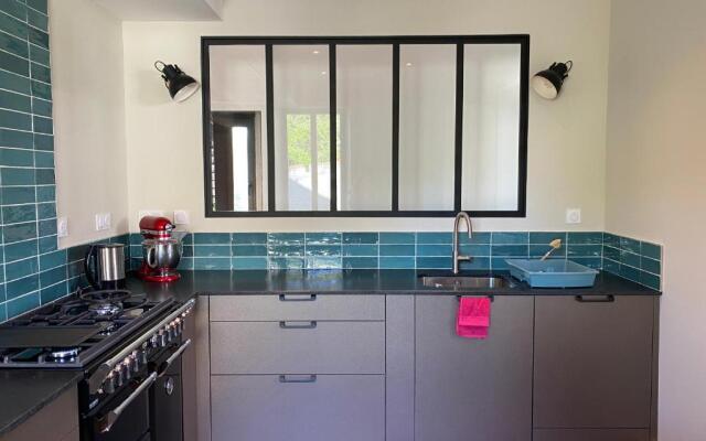 L Alouette by Icone Collection