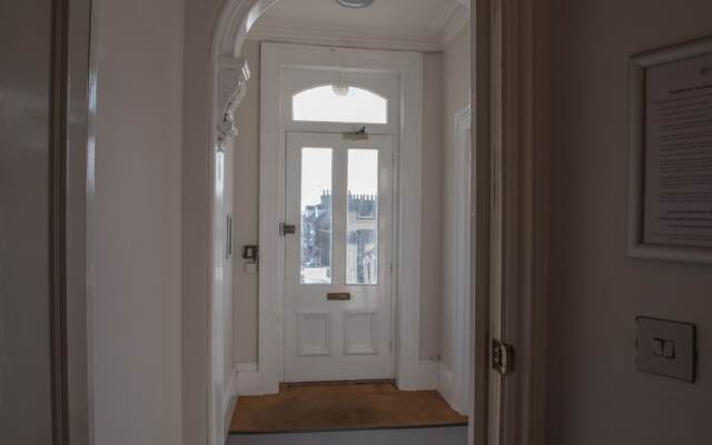 Toothbrush Apts - Ipswich Fonnereau Road