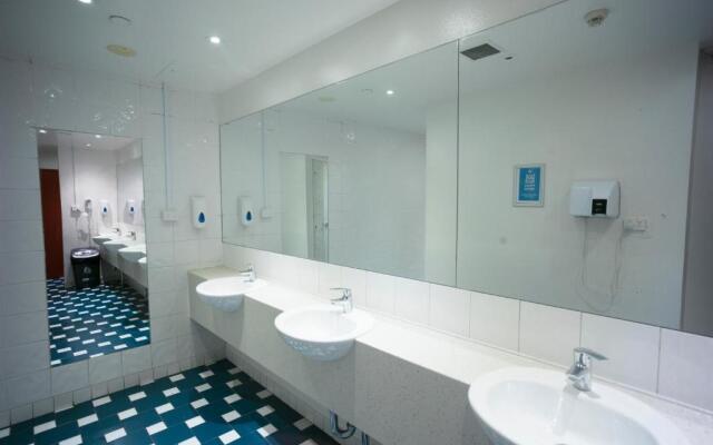 YHA Sydney Central