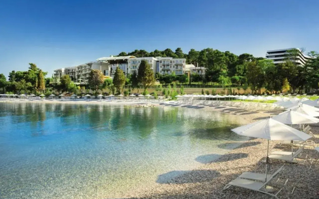 Studios Barre with Jacuzzi