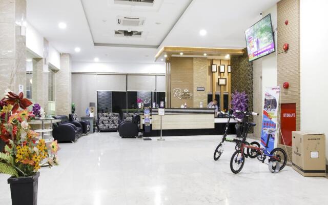 Capital O 454 Raising Hotel