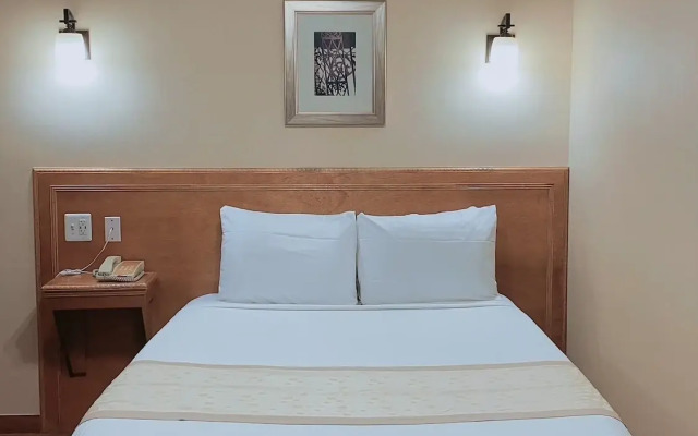 District Hotel