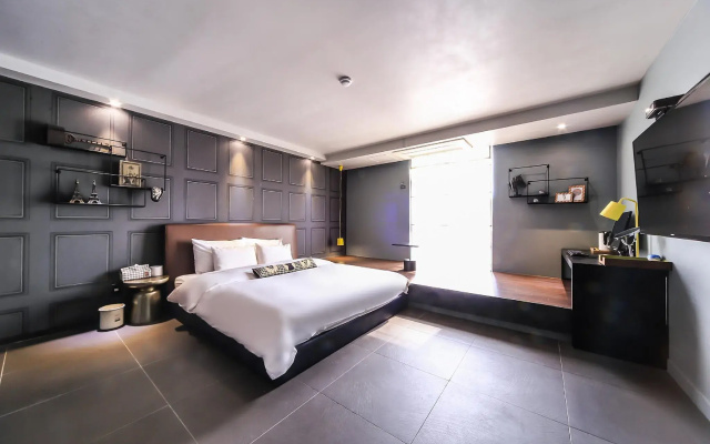 The Hound Hotel