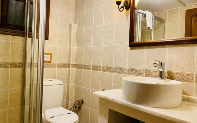 Agva Piccolo Mondo Hotel - Adults Only