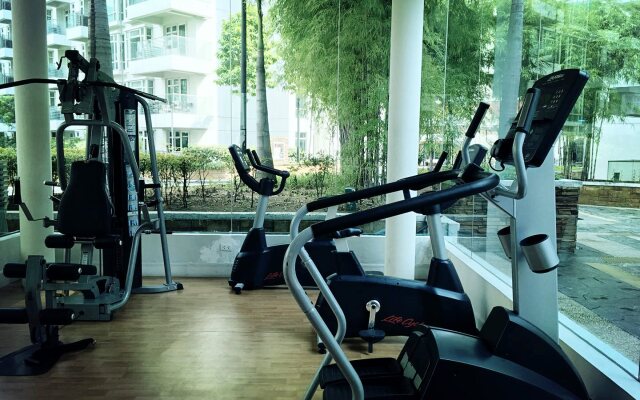 Max Stays Max Style at Parkside Villas