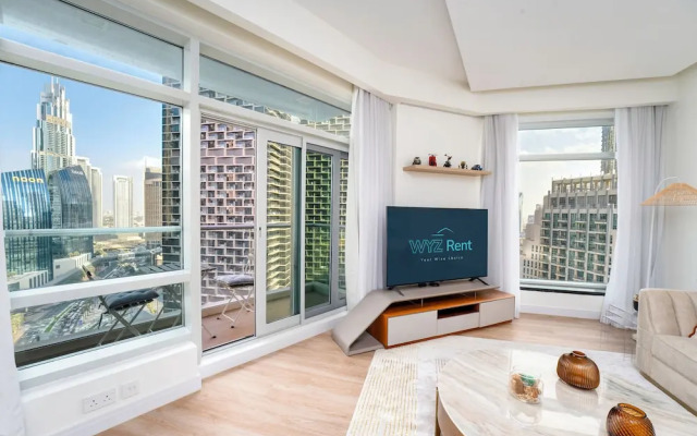 Stunning 2 BR in the heart of Downtown