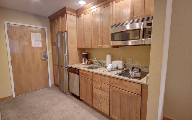 Slopeside 2743 by Summitcove Vacation Lodging