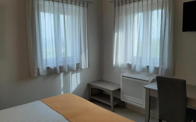 Agriturismo Colle Rosso