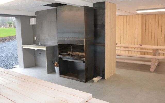 Exquisite Holiday Home in Manhay with Sauna