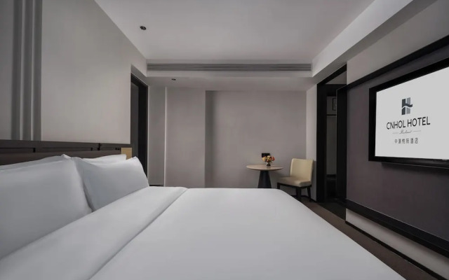 Cnhol Radient Hotel