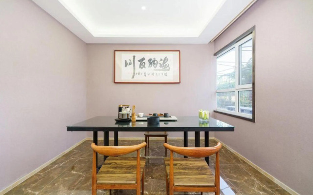 City Coordinate Boutique Hotel