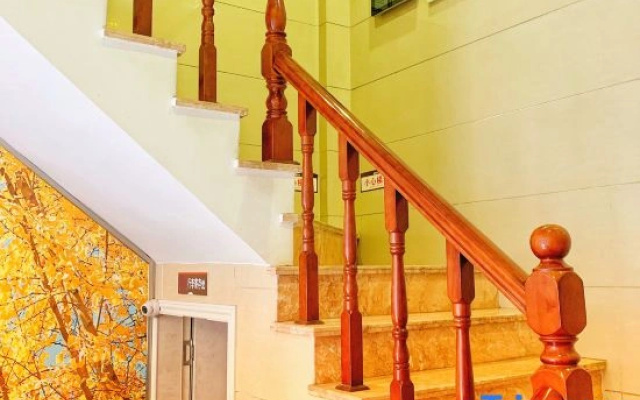 Sanyi Chain Hotel (Guang'an Xixi New City Branch)