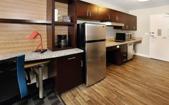 TownePlace Suites Grove City Mercer/Outlets