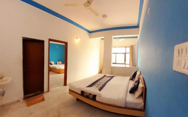 Hotel Indore Palace