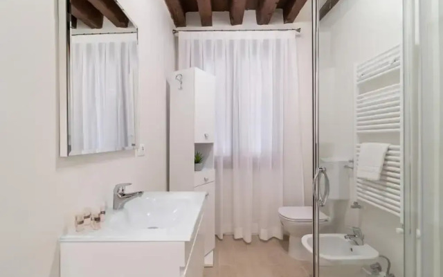 Venice Luxury Palace 3 by Wonderful Italy