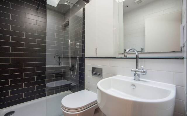 2 Bedroom Home With Private Patio