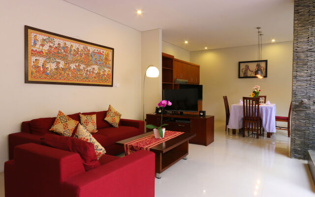 Royal Nyanyi Villa