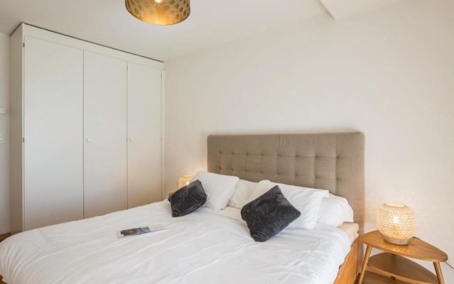 Beautiful and cozy apartment for families with a large garden terrace in Blonay by GuestLee – Guest Rooms – Blonay - Saint-Legier