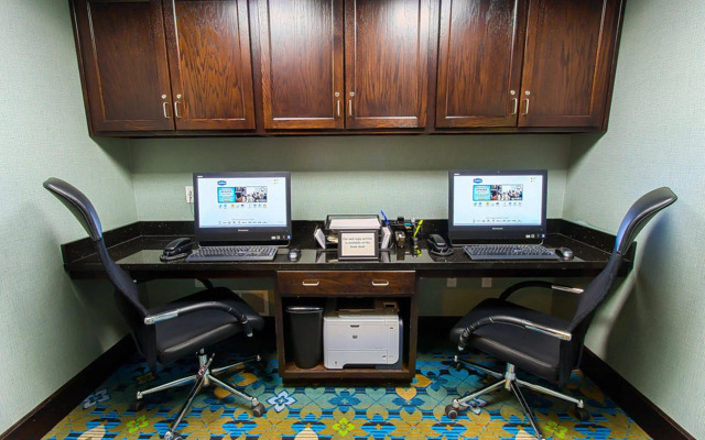 Hampton Inn DeKalb, IL