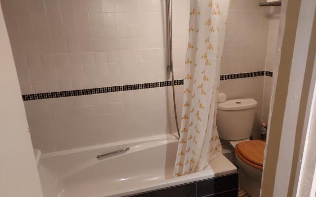 Alexandra Villa- Perfect For Longer Stays!!