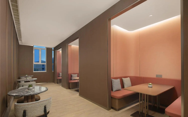 Hilton Garden Inn Zhongwei Shapotou – Guest Rooms – Zhongwei
