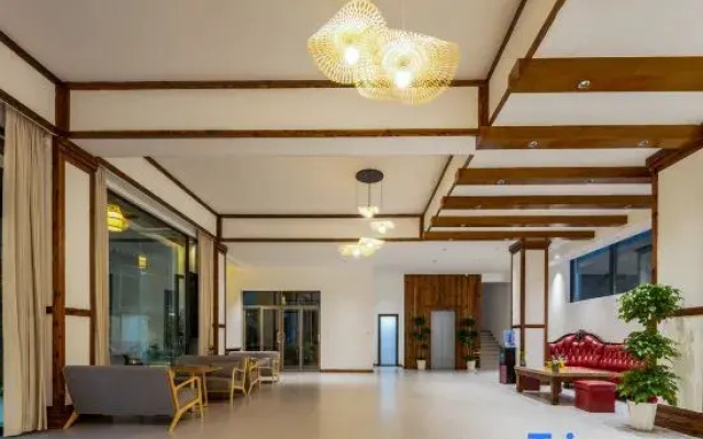 Qingcheng · Fange Private Hot Spring Vacation Apartment (Qingchengshan High-Speed Railway Station)