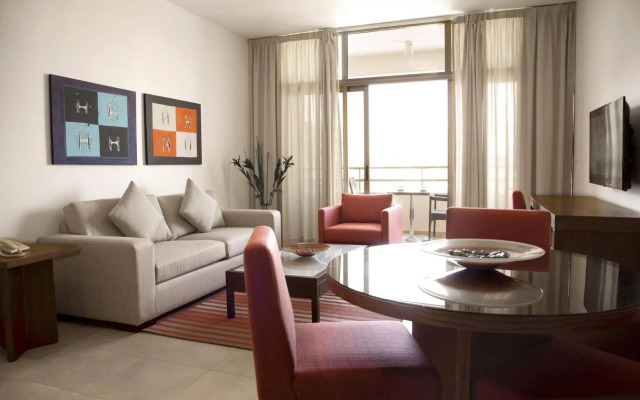 Santona Residence