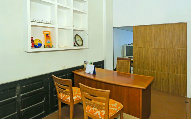 OYO 92262 Backpacker Homestay Cibubur