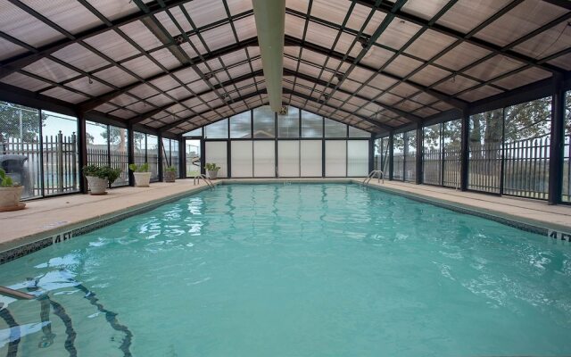 Perfectly On Pointe 3 Bedroom Condo by Redawning