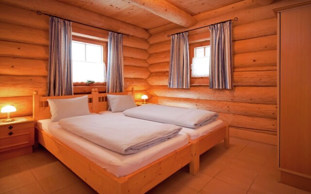 Cozy Chalet in Fusch an der Großglocknerstraße With Sauna