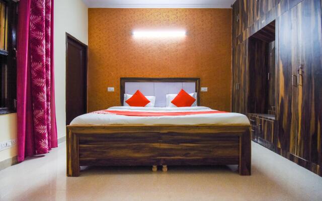 OYO 67289 Hotel Kaushik