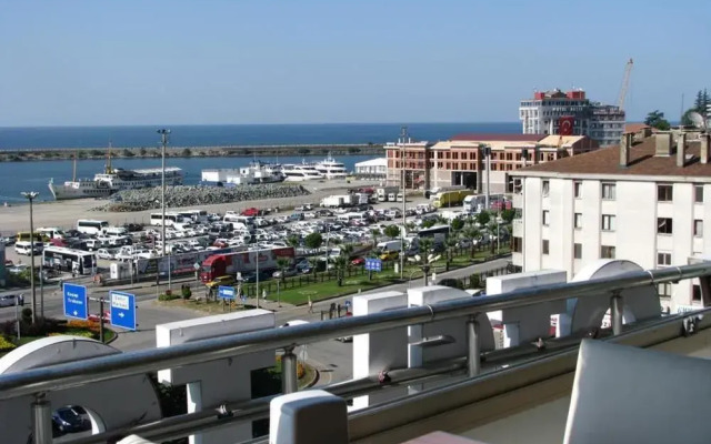 Otel Topcuoglu