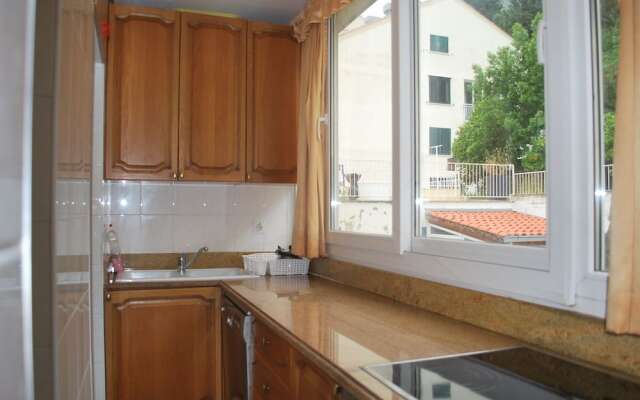 Majkovica Apartment