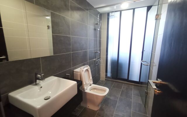 Almas Puteri Harbour By Squarenest