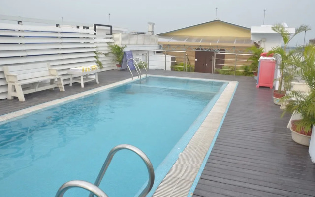 Airport City Hotel
