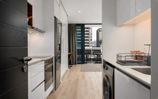 16 on Bree Luxury Apartments