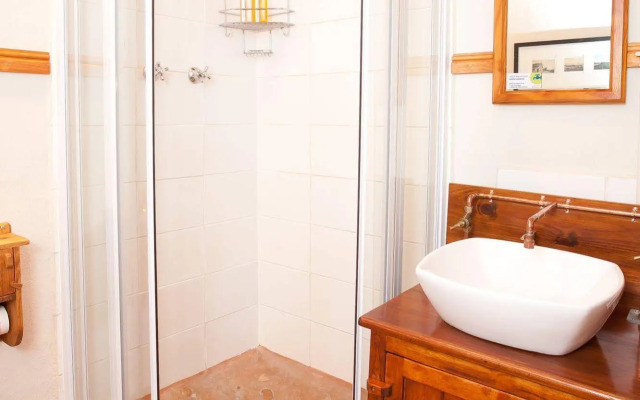 Oakdene Guest House