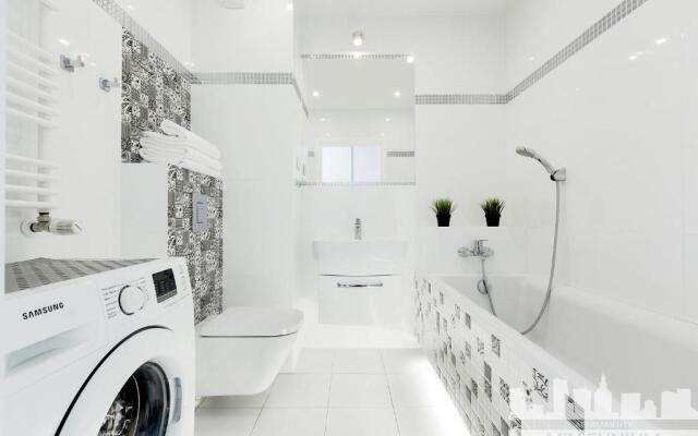 Millennium Manufaktura Blue