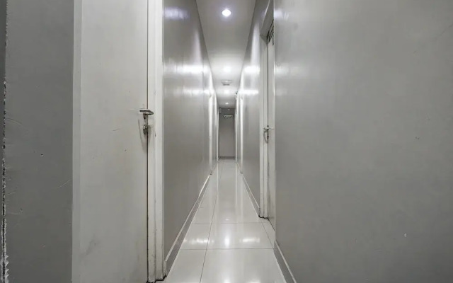 Nice Stay Three Six Five Services by OYO Rooms