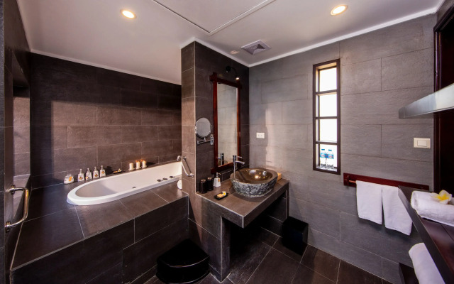 Victoria Hoi An Beach Resort & Spa