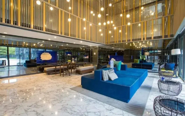 The Deck Condo Patong By Vip