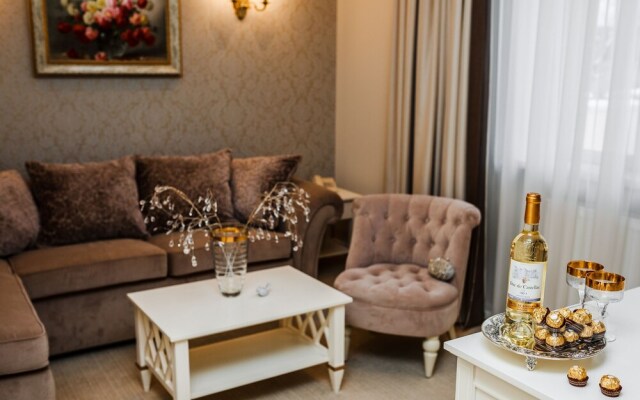 Galant Hotel