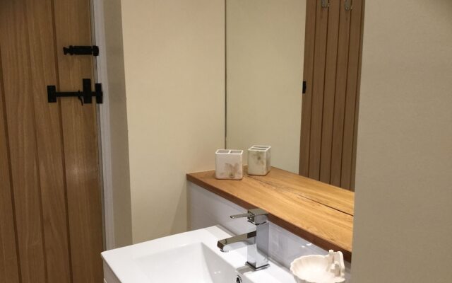 Plas Y Dderwen Bed and Breakfast