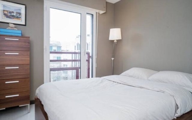 Smart & Fresh 2-Room Apartment