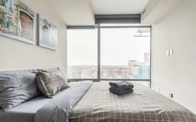 Perfect 1BR Executive Suite Yorkville