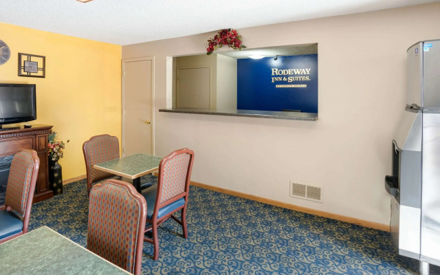Rodeway Inn & Suites