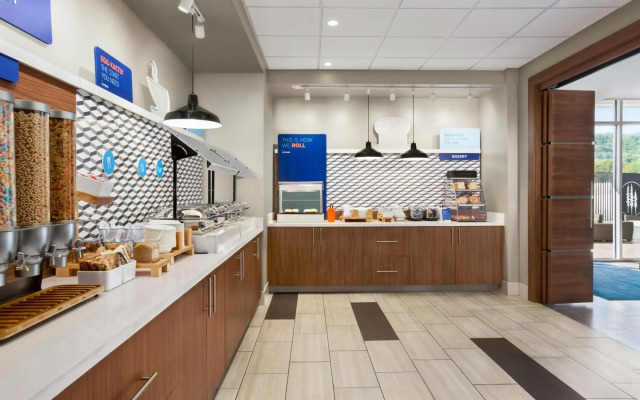 Holiday Inn Express And Suites Ukiah