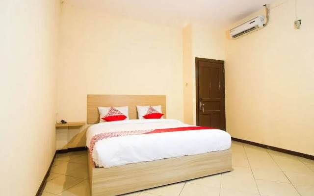 OYO 1025 Hotel Intan