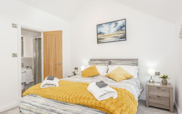 Pogles Wood Cottage