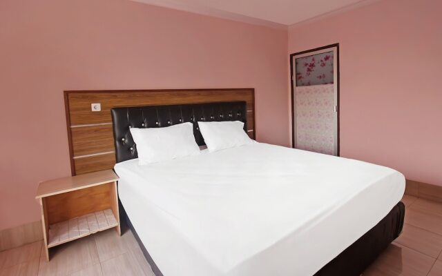OYO 91744 Hotel GemilangNearPuncak Pusuk Sembalun